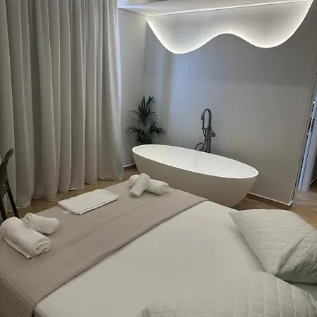 Parid Hotel 4*