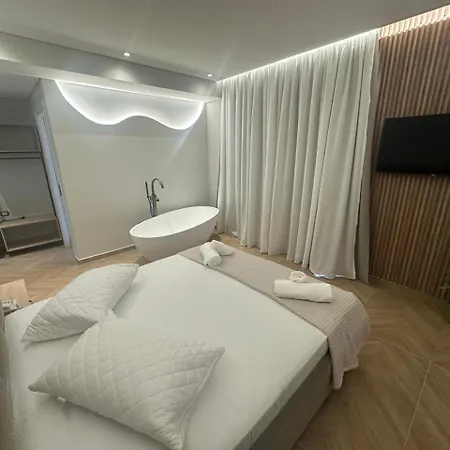 Parid 4* Ksamil