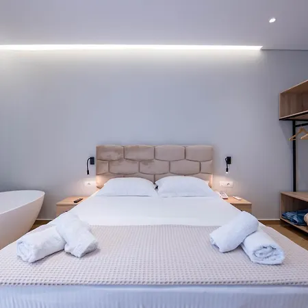 Parid 4* Ksamil